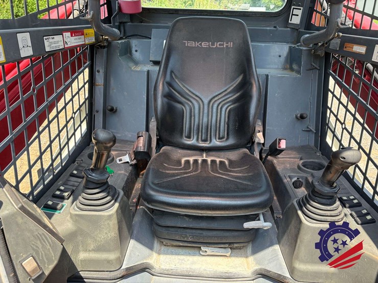 takeuchi-tl10v2-image-30
