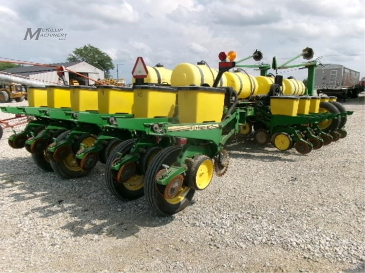 1995-john-deere-7200-image-10