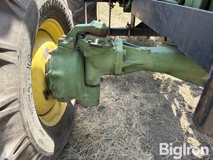 1984-john-deere-1050-image-14