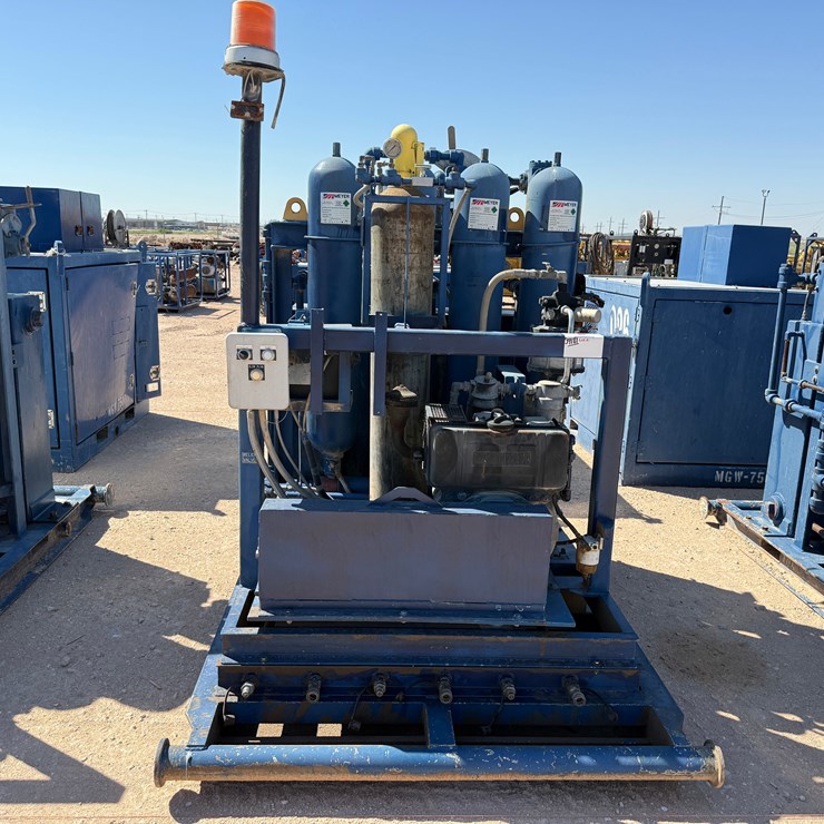 MEYERS 3-STATION 4-BOTTLE DIESEL POWERED ACCUMULATOR CLOSING UNIT, SKIDDED