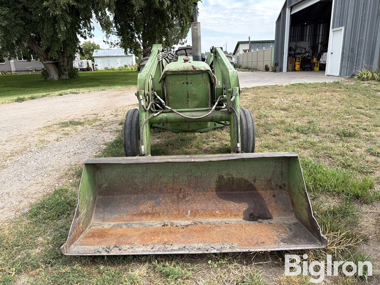 1975-john-deere-1530-image-2