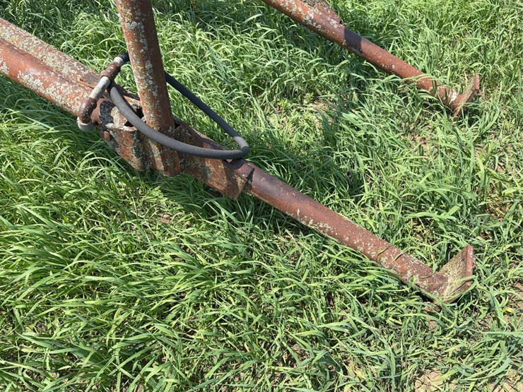 loader-for-farmall-300-or-350-image-14