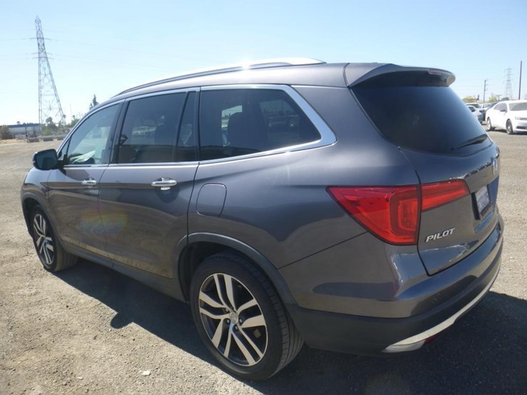 2018-honda-pilot-image-5