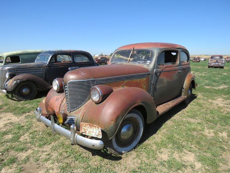 1938-desoto-2dr-sedan-image-3