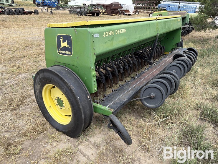 john-deere-8300-image-7
