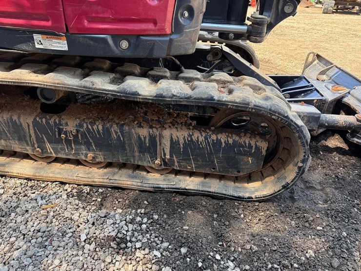 2021-yanmar-sv40-image-13