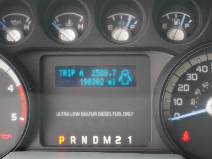 2017-ford-f650-image-19