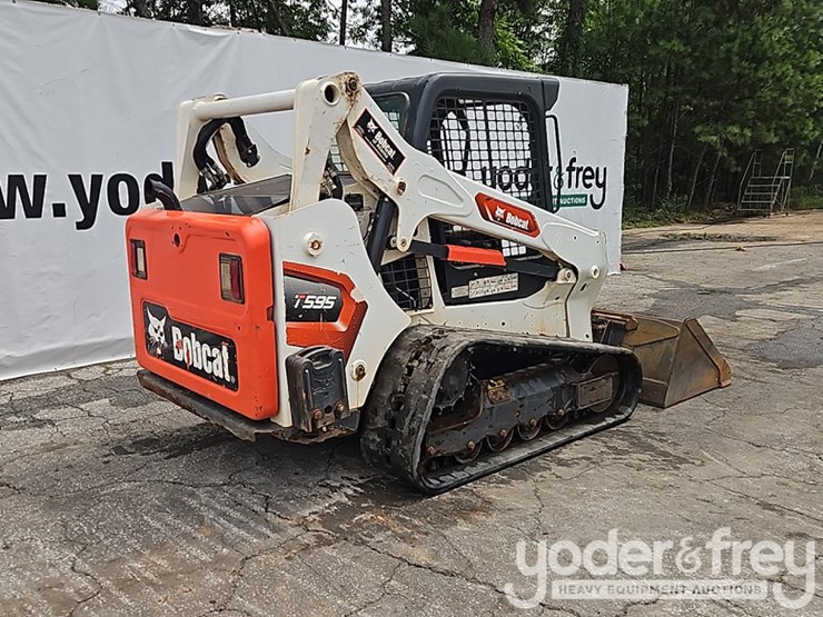 2022-bobcat-t595-image-5