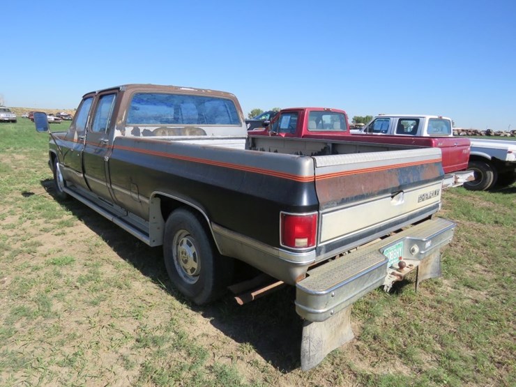 1988-chevrolet-30-image-10