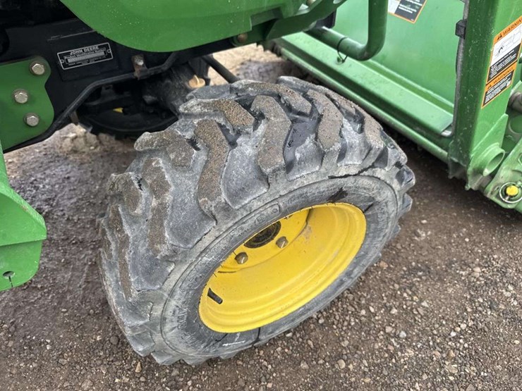 john-deere-2720-image-16