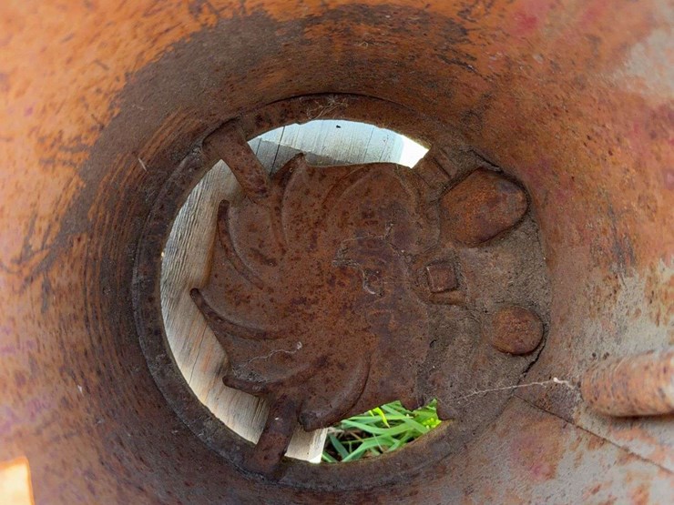 (3)-ihc-planter-boxes-and-planter-meter-plates-image-7