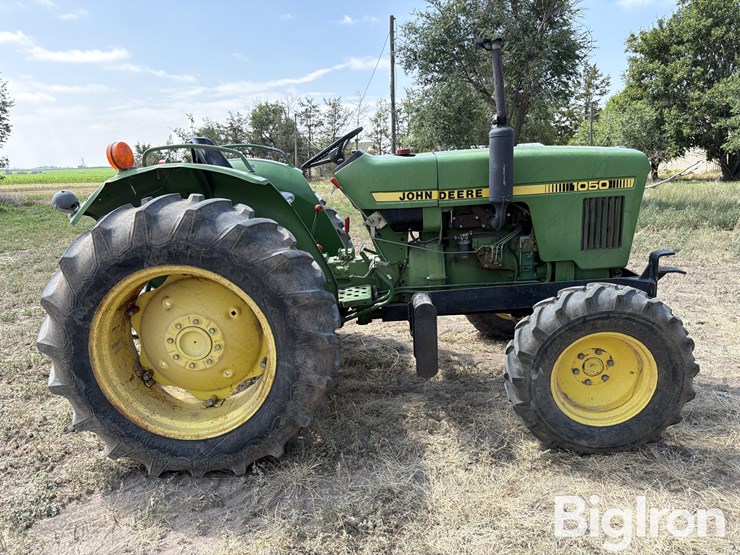 1984-john-deere-1050-image-4
