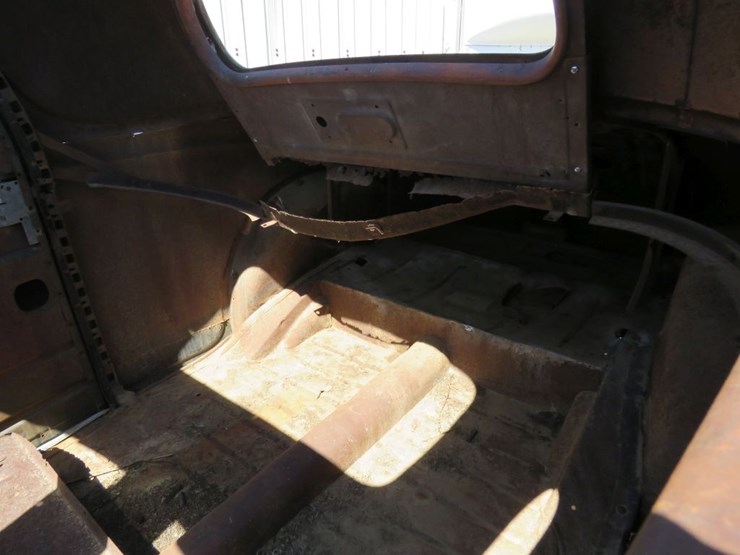 1936-ford-3-window-coupe-image-14