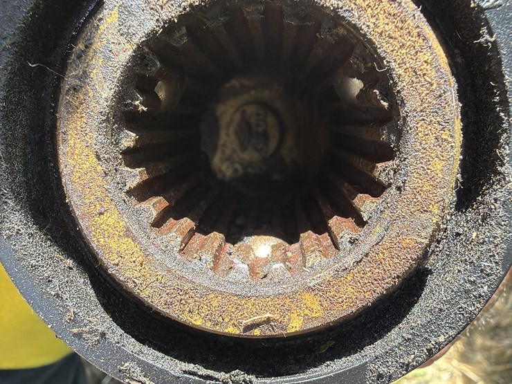 2009-john-deere-635d-image-18
