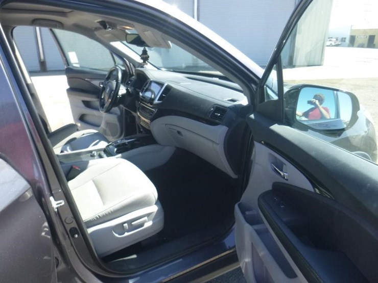 2018-honda-pilot-image-7