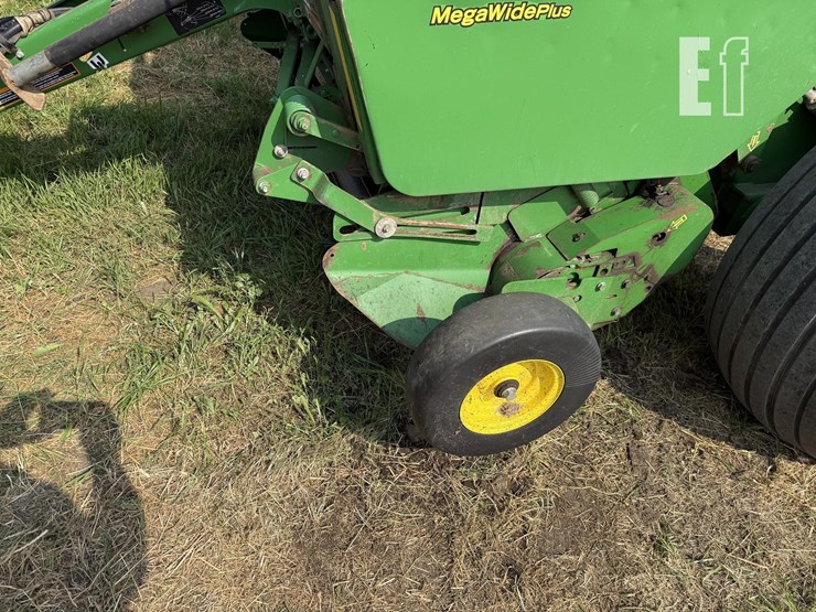 john-deere-569-image-2