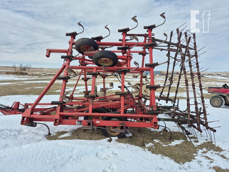 case-ih-4800-image-5