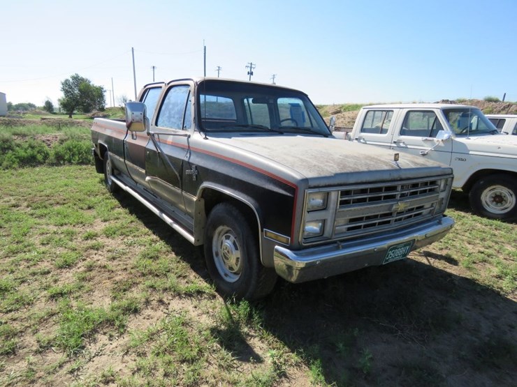 1988-chevrolet-30-image-1