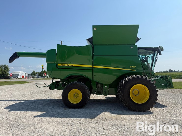 2023-john-deere-s780-image-4