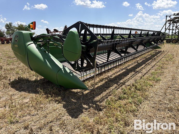 2009-john-deere-635d-image-3