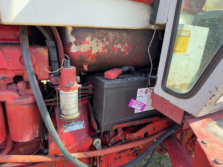 farmall-856-diesel-image-51