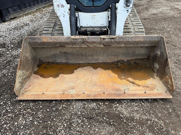2022-bobcat-t770-image-9