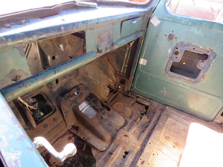 1941-ford-1/2-ton-panel-truck-image-4