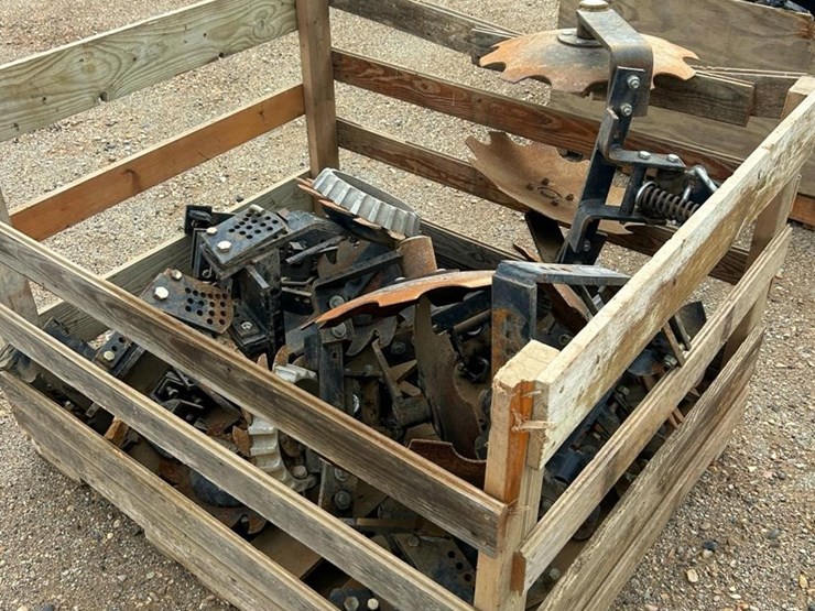 misc-pallet-image-1