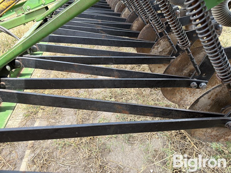 john-deere-8300-image-14