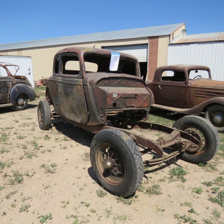 1933 Ford 5 Window Coupe