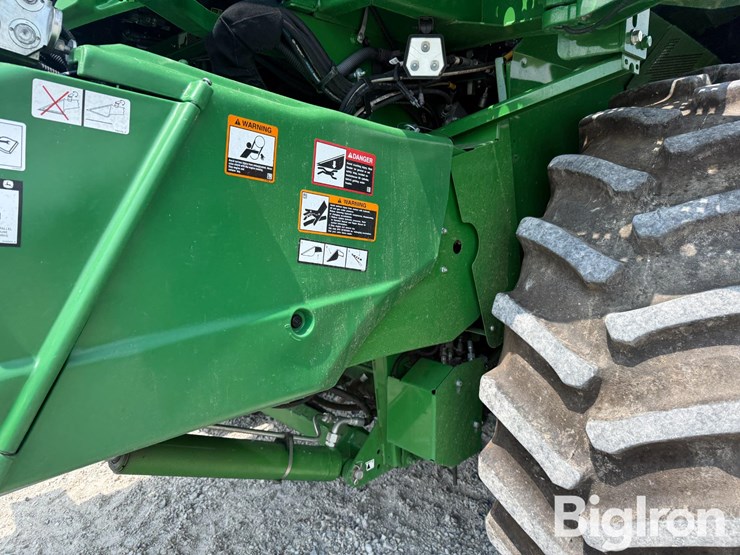 2023-john-deere-s780-image-10