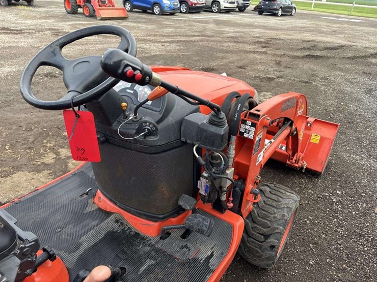 kubota-bx24-image-17