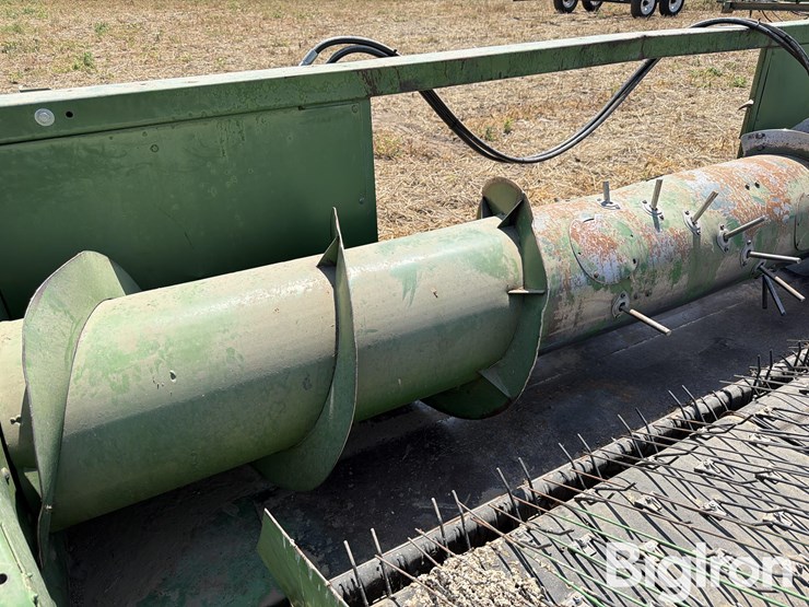john-deere-10-image-14