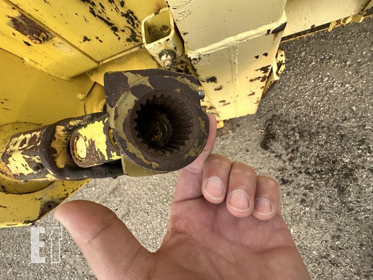 john-deere-630-image-5