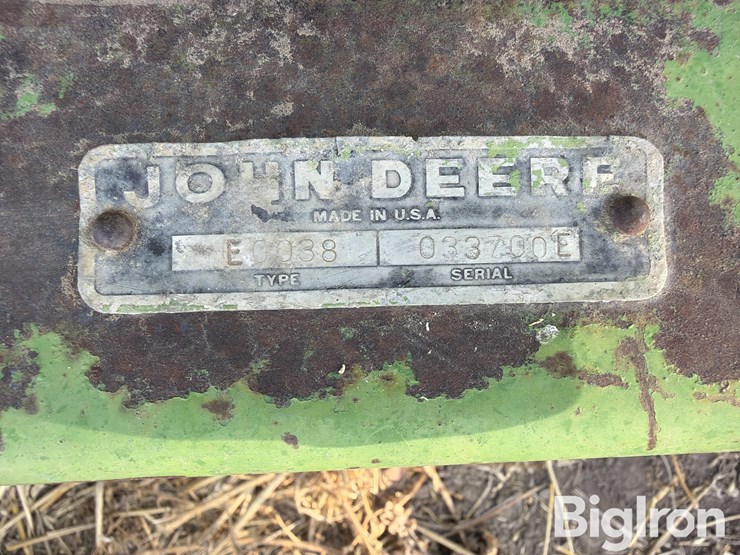 john-deere-38-image-15