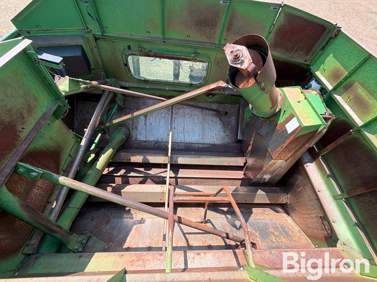 1990-john-deere-9600-image-11