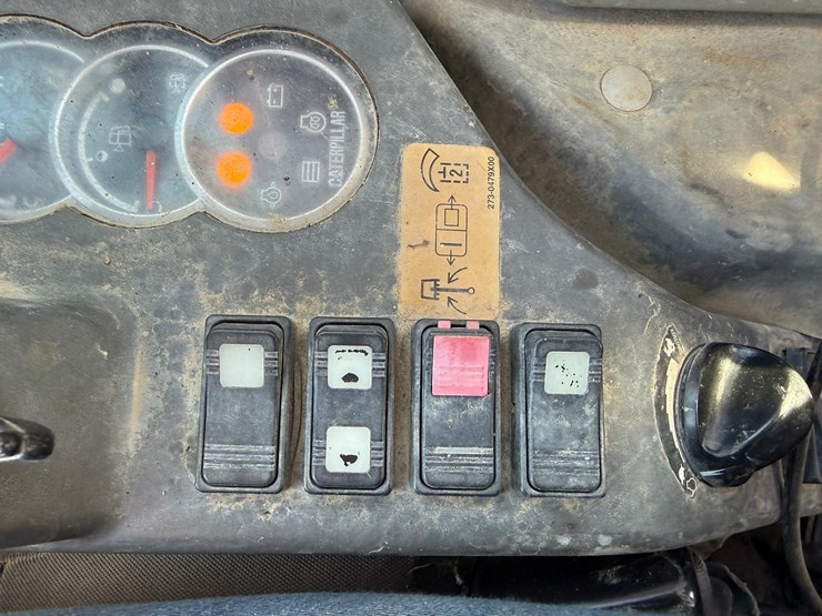 2006-caterpillar-305c-cr-image-25