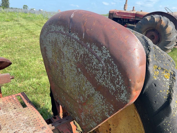 massey-ferguson-101-image-36
