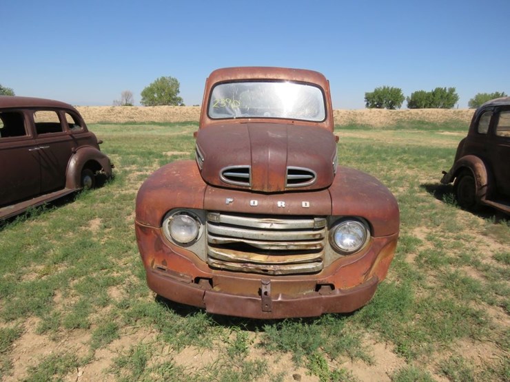 1951-ford-f1-image-2