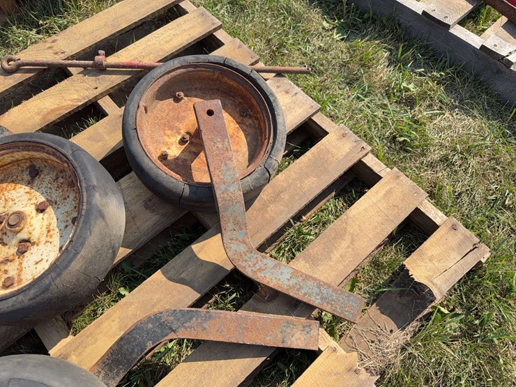 (4)-cultivator-wheels-image-3