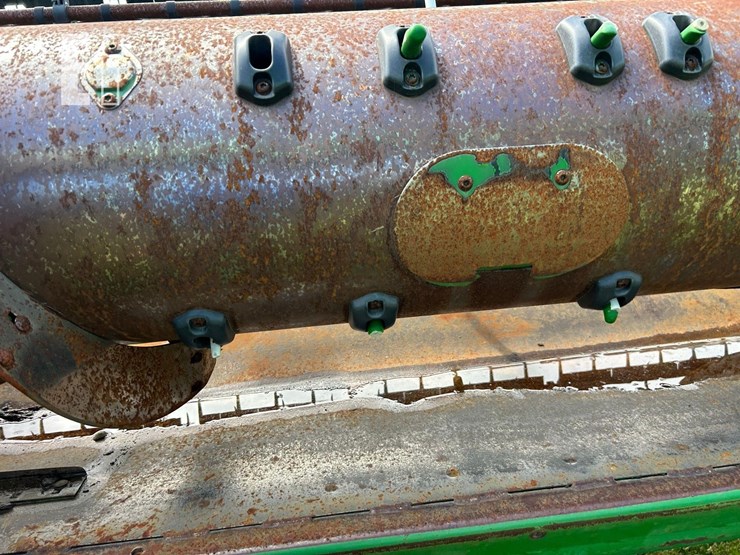 2009-john-deere-635f-image-25