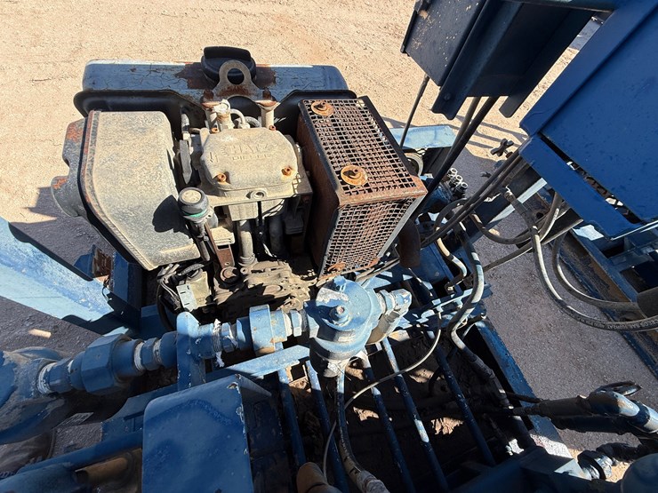 meyers-3-station-4-bottle-diesel-powered-accumulator-closing-unit,-skidded-image-8