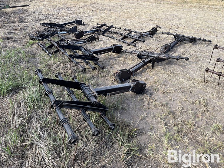 degelman-3-bar-4'-harrows-sections-image-4