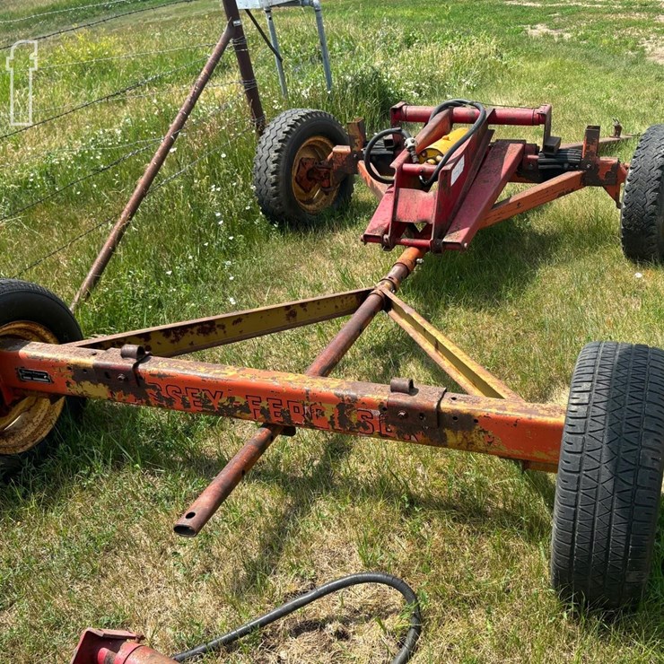 MASSEY-FERGUSON 4