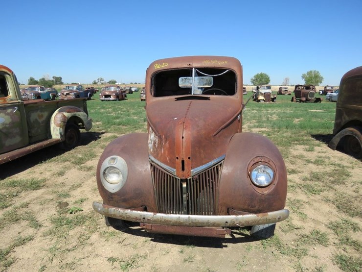 1941-ford-pickup-image-2