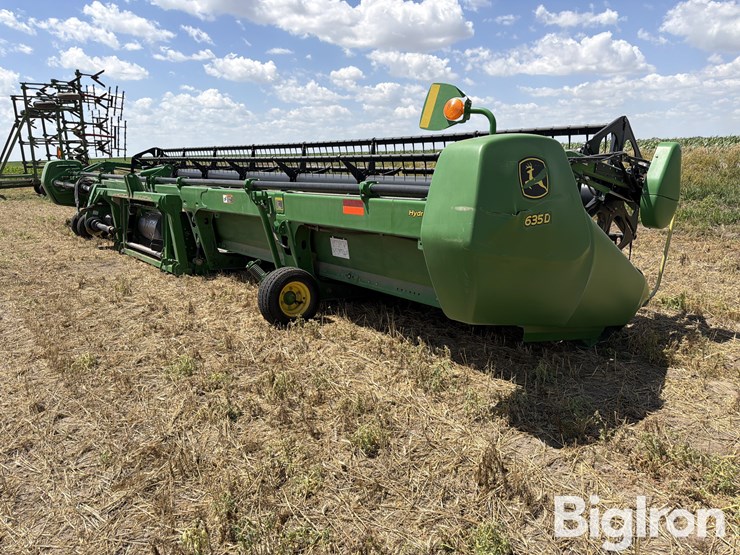 2009-john-deere-635d-image-5