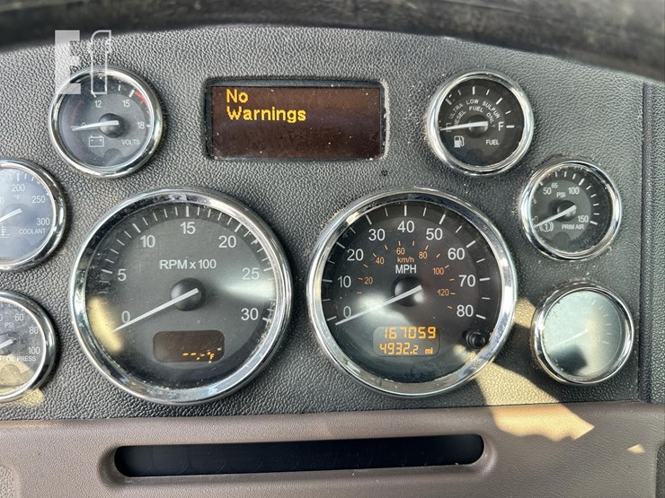 2012-peterbilt-386-image-49