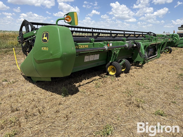 2009-john-deere-635d-image-7
