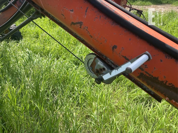 8”-auger-with-16-hp-briggs-motor-6492-image-9