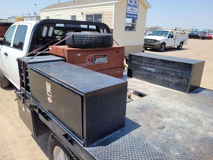 2019-dodge-3500-image-8